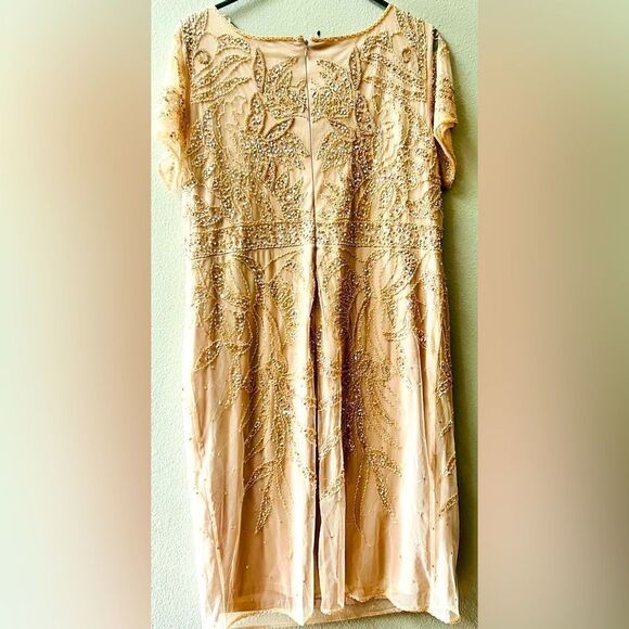 J Kara Women's All Over Embellished Sleeve Short Dress in Blush Size 14W - Picture 5 of 8